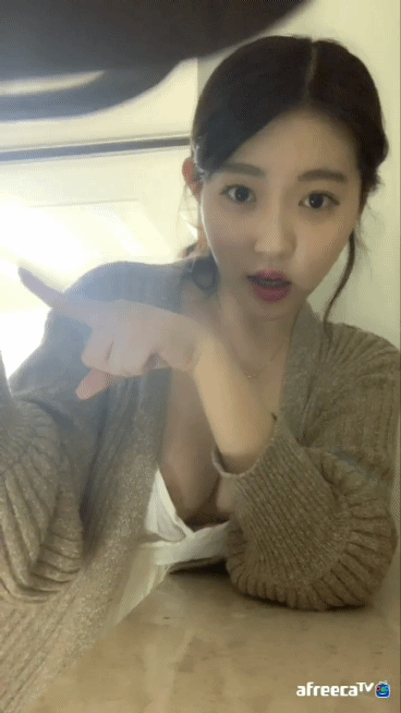 5c21560487316cbf694e9352b4ed576b_1748554469_8192.gif